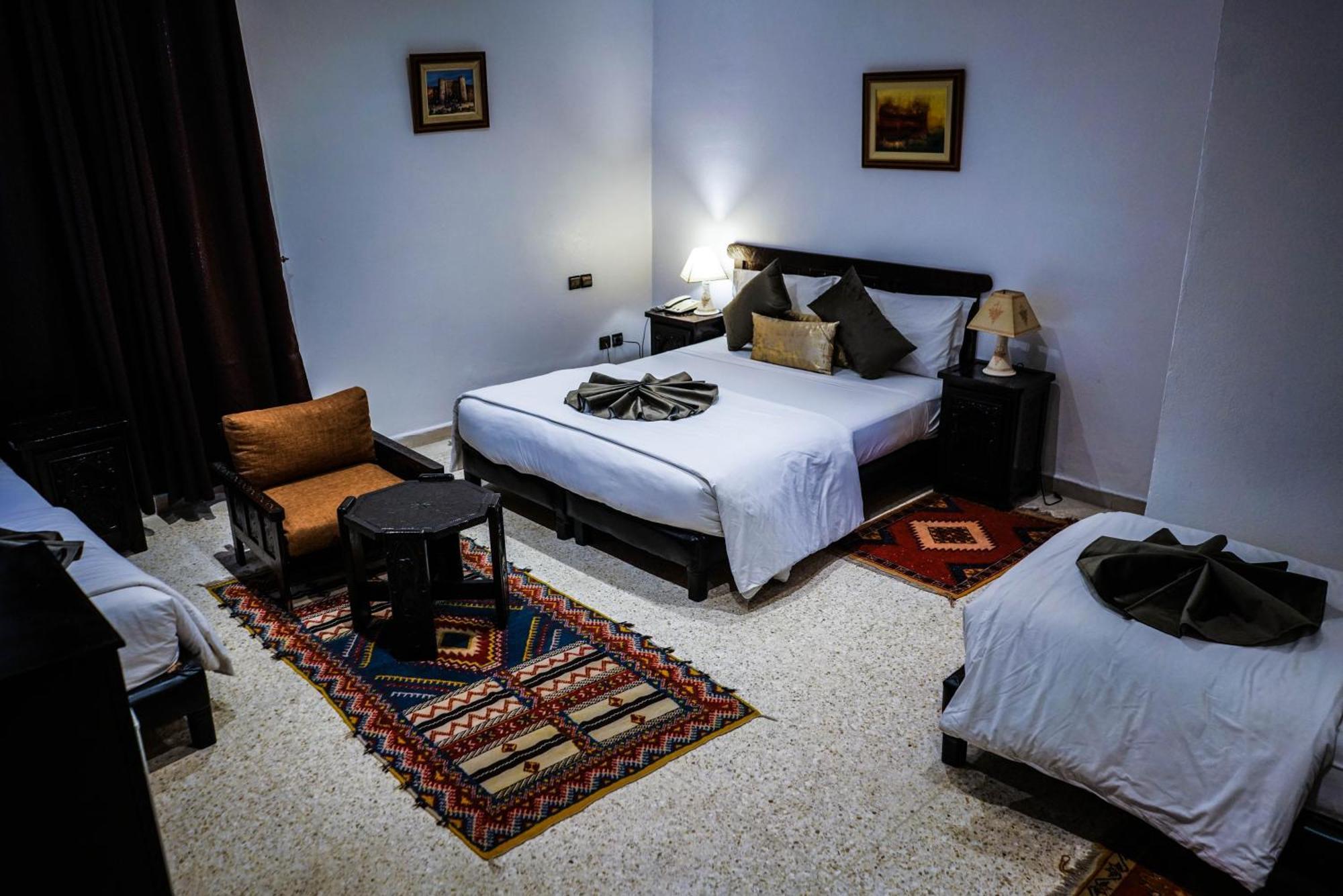 Hotel La Perle Du Sud วาร์ซาเซต ภายนอก รูปภาพ